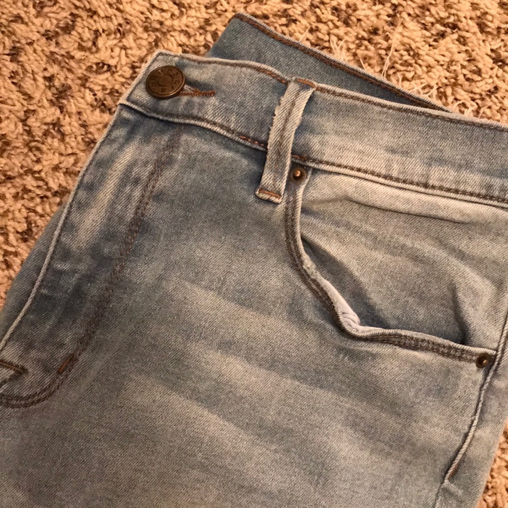 BDG skinny jeans size 31